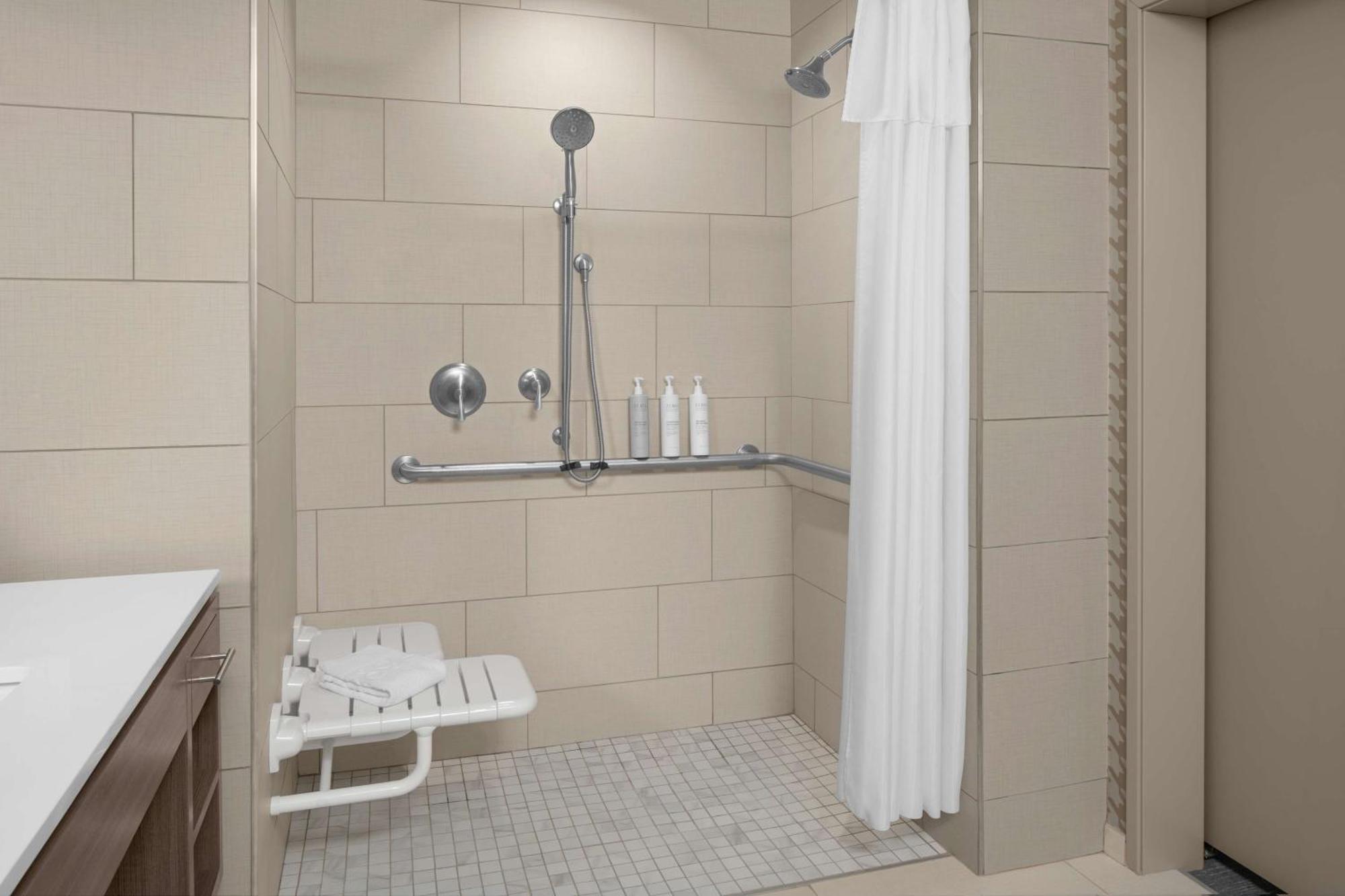 Home2 Suites By Hilton הובס מראה חיצוני תמונה